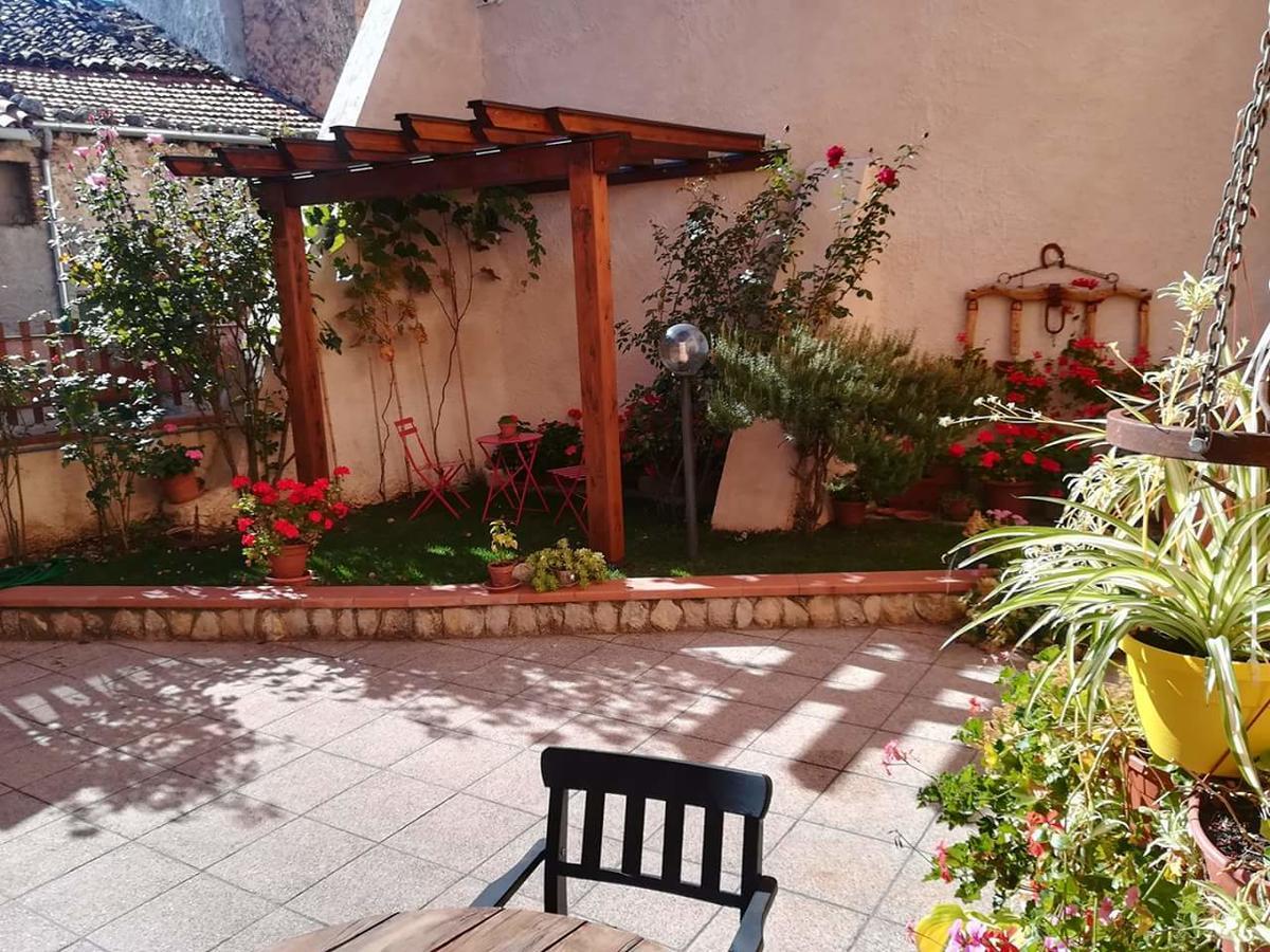 B&B A Casa Di Nonna Massa d'Albe Exterior photo